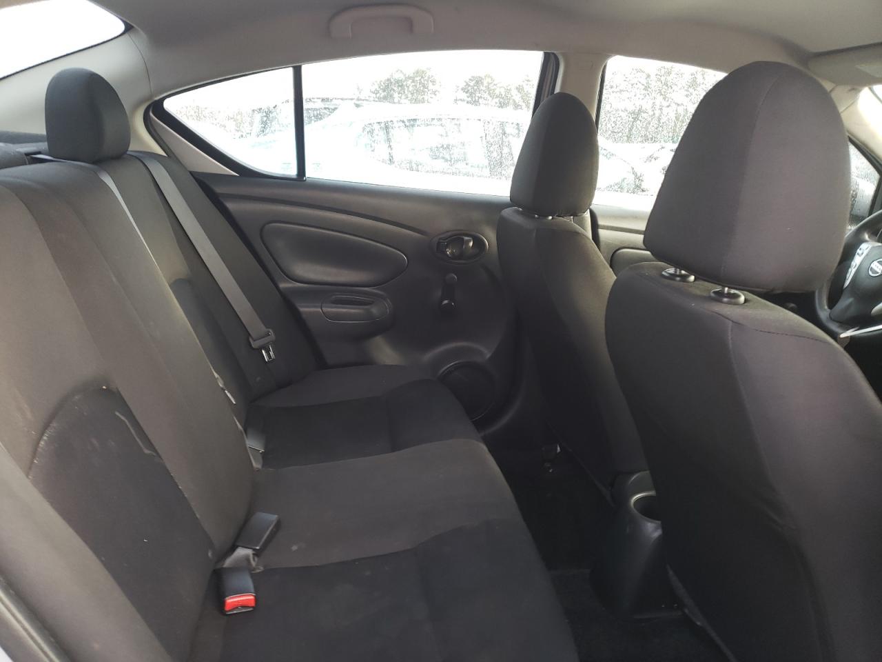 2018 Nissan Versa S vin: 3N1CN7AP0JL814532