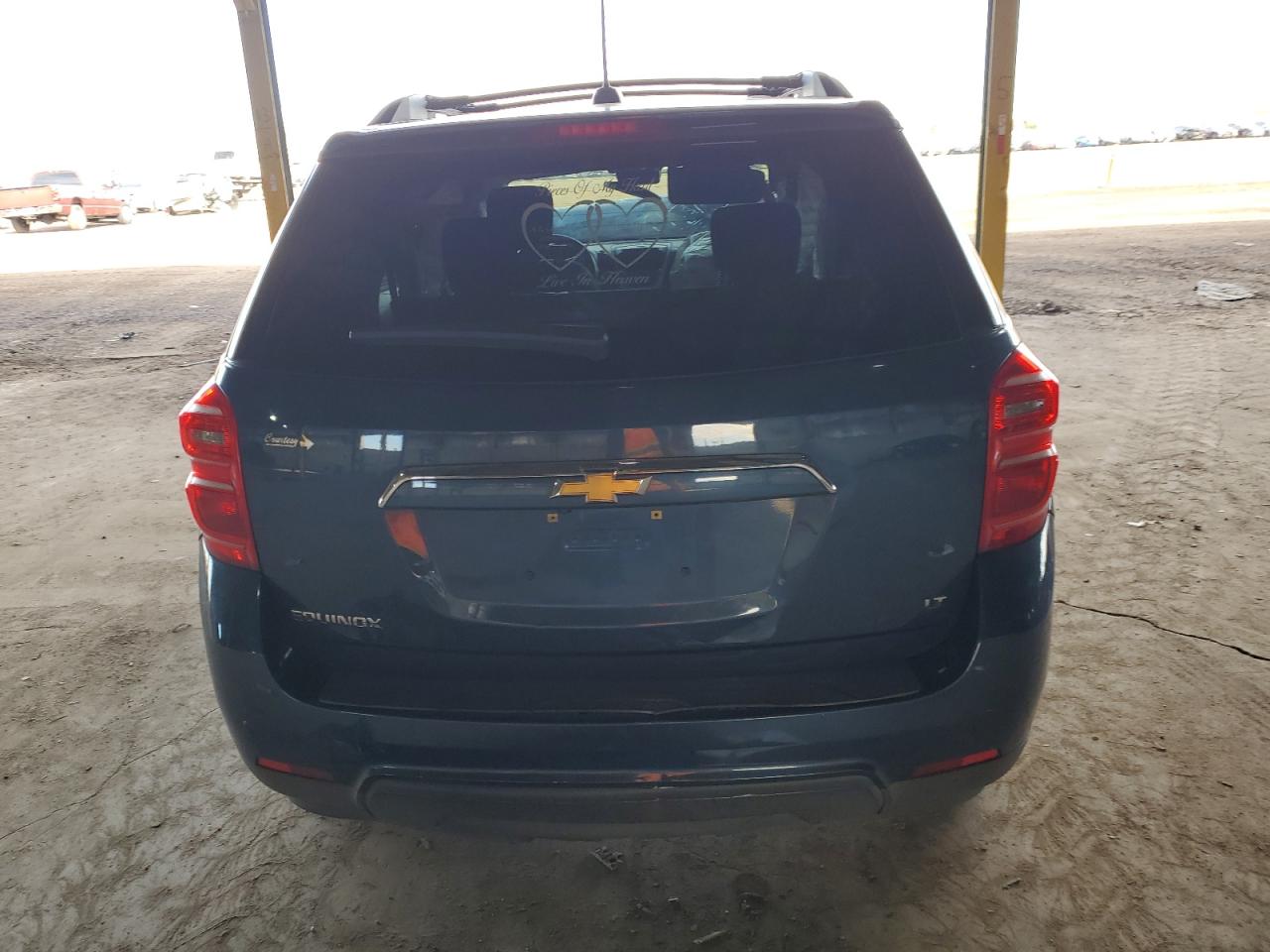 2GNALCEK6H6210135 2017 Chevrolet Equinox Lt