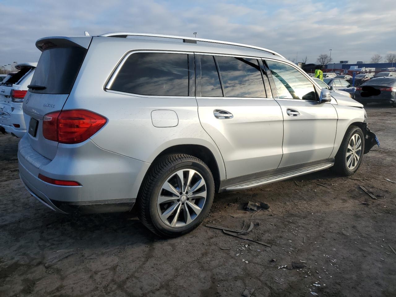 4JGDF2EE3GA643393 MERCEDES-BENZ GL-CLASS 2016