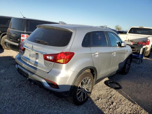 JA4AP3AW9JU002354 2018 MITSUBISHI OUTLANDER-2