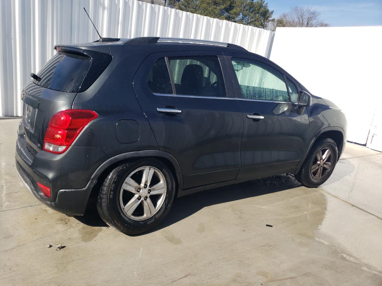 3GNCJLSB6LL193666 CHEVROLET TRAX 2020