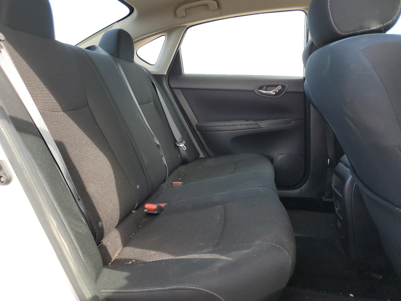 3N1AB7AP4KY202175 NISSAN SENTRA 2019