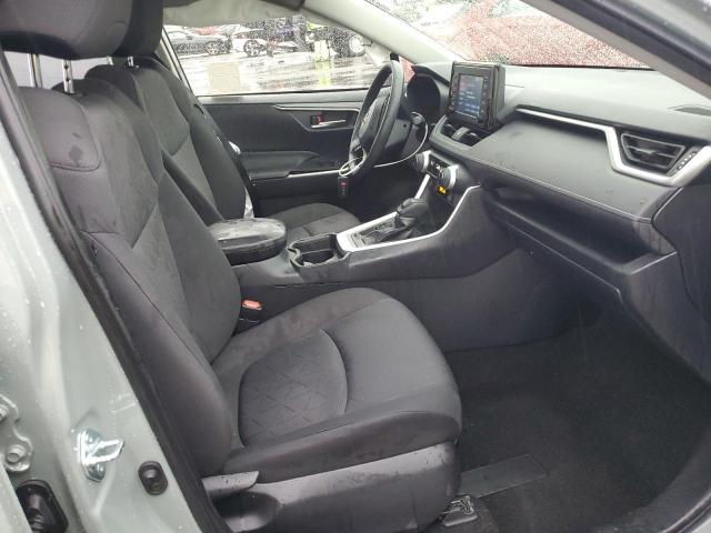 2019 TOYOTA RAV4 XLE - JTMP1RFV7KD026366