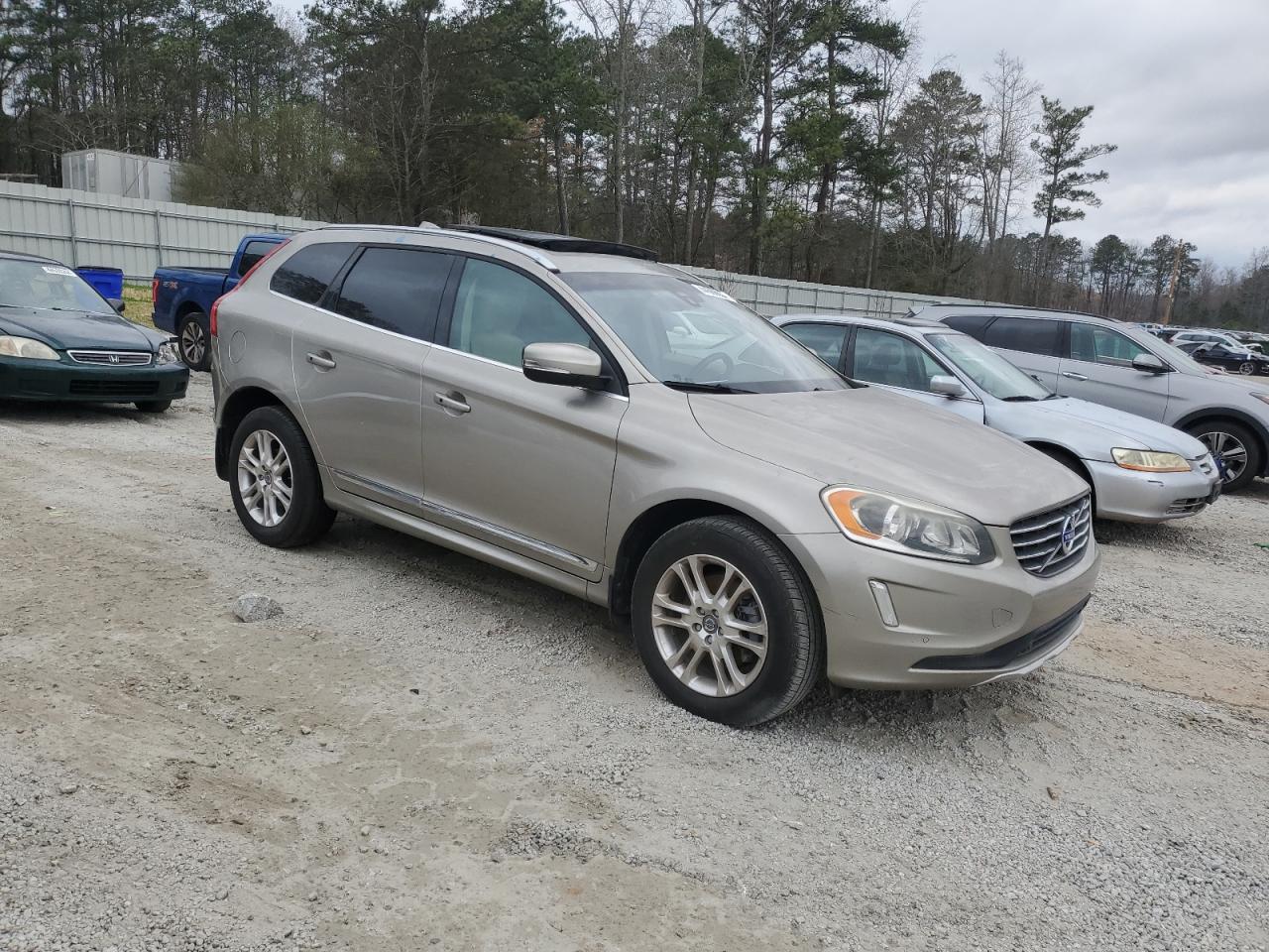 yv440mdd5f2624022 YV440MDD5F2624022 2015 Volvo Xc60 T5 Platinum