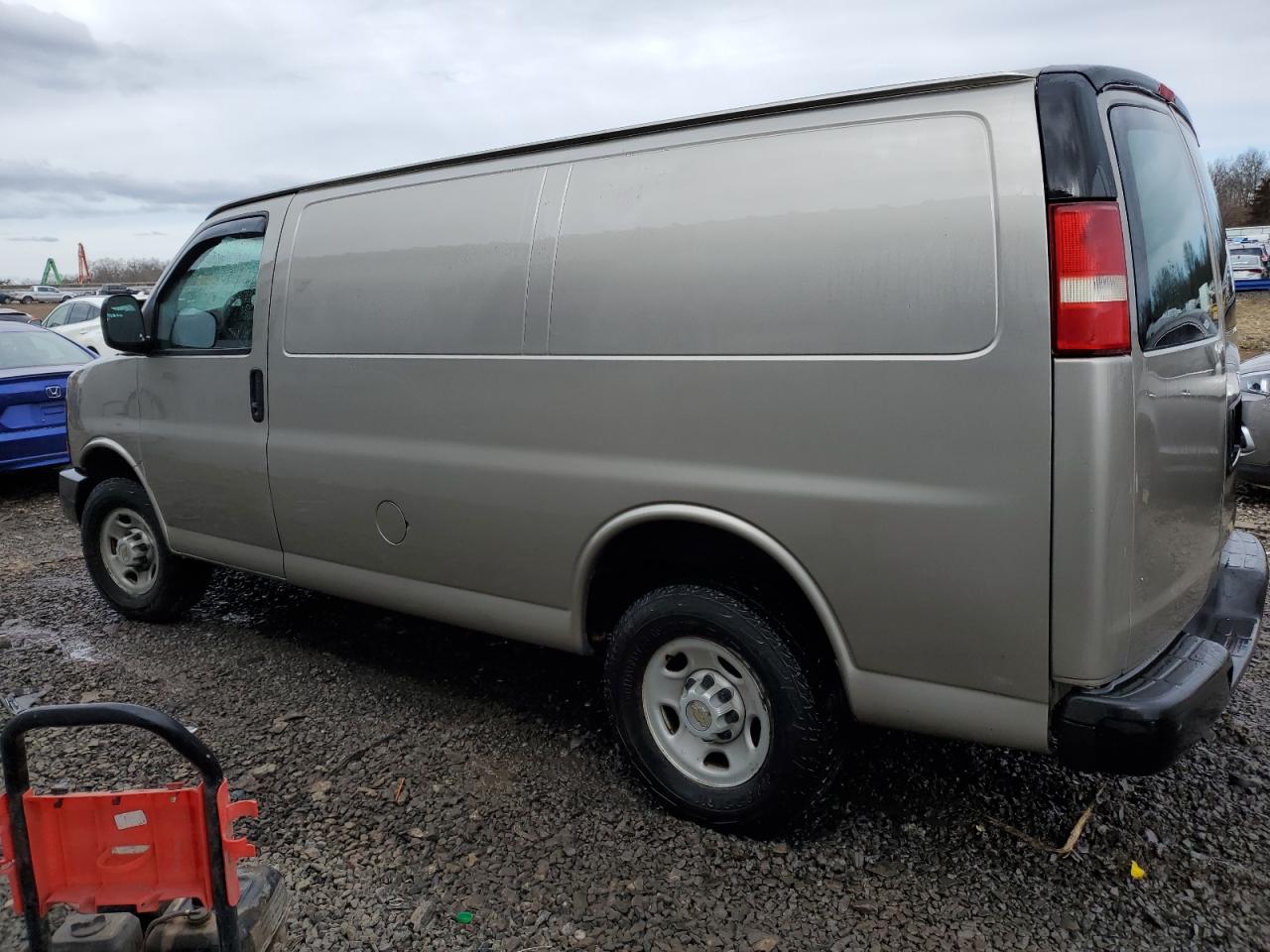 1GCHG35U731233335 2003 Chevrolet Express G3500