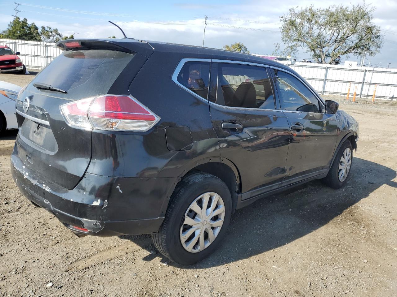 5N1AT2MT8GC810492 2016 Nissan Rogue S