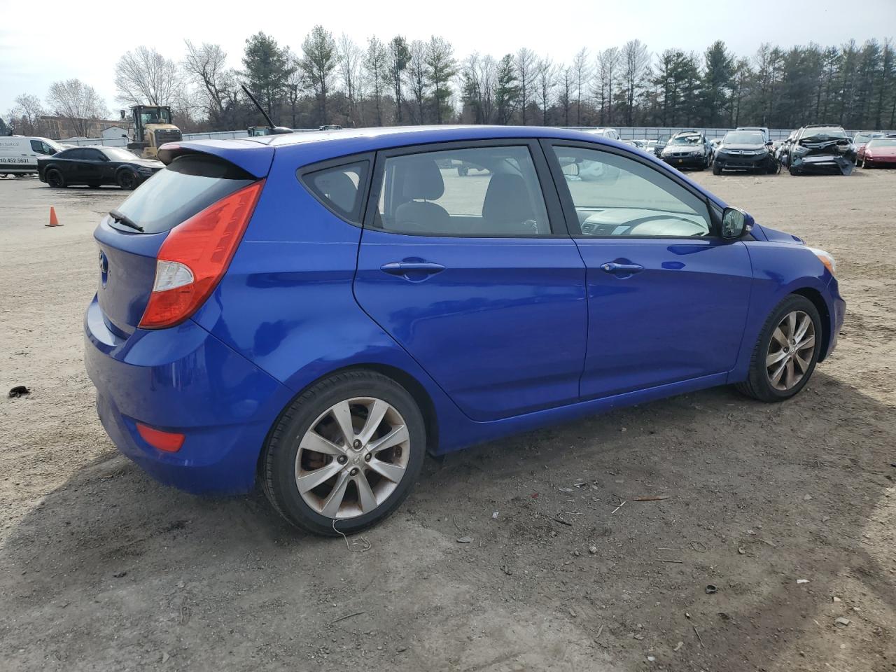 KMHCU5AE2EU169182 2014 Hyundai Accent Gls