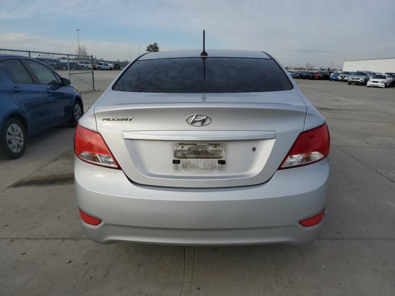 KMHCT4AE4FU831696 2015 Hyundai Accent Gls