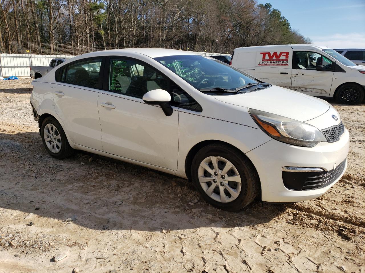 KNADM4A36H6028722 2017 Kia Rio Lx