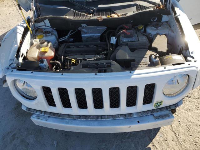 VIN 19XFC2F81ME202319 2016 JEEP PATRIOT no.11