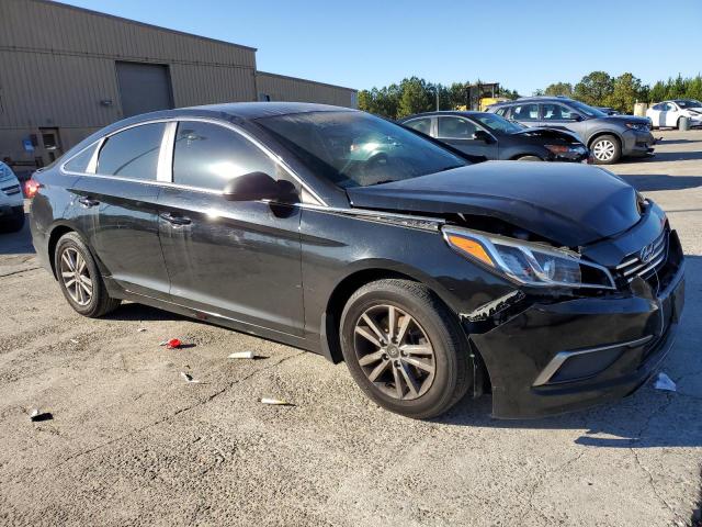 2017 HYUNDAI SONATA SE 5NPE24AF3HH439721