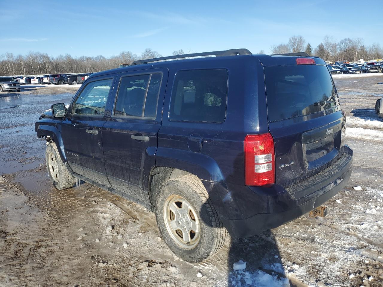 1C4NJRBB1FD357985 2015 Jeep Patriot Sport