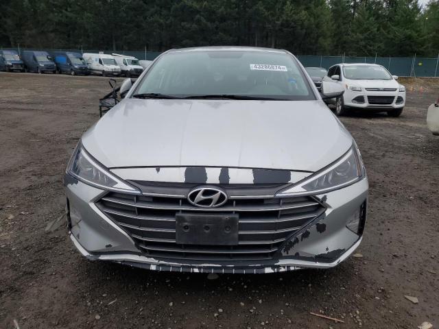 2019 HYUNDAI ELANTRA SE KMHD74LF6KU779383