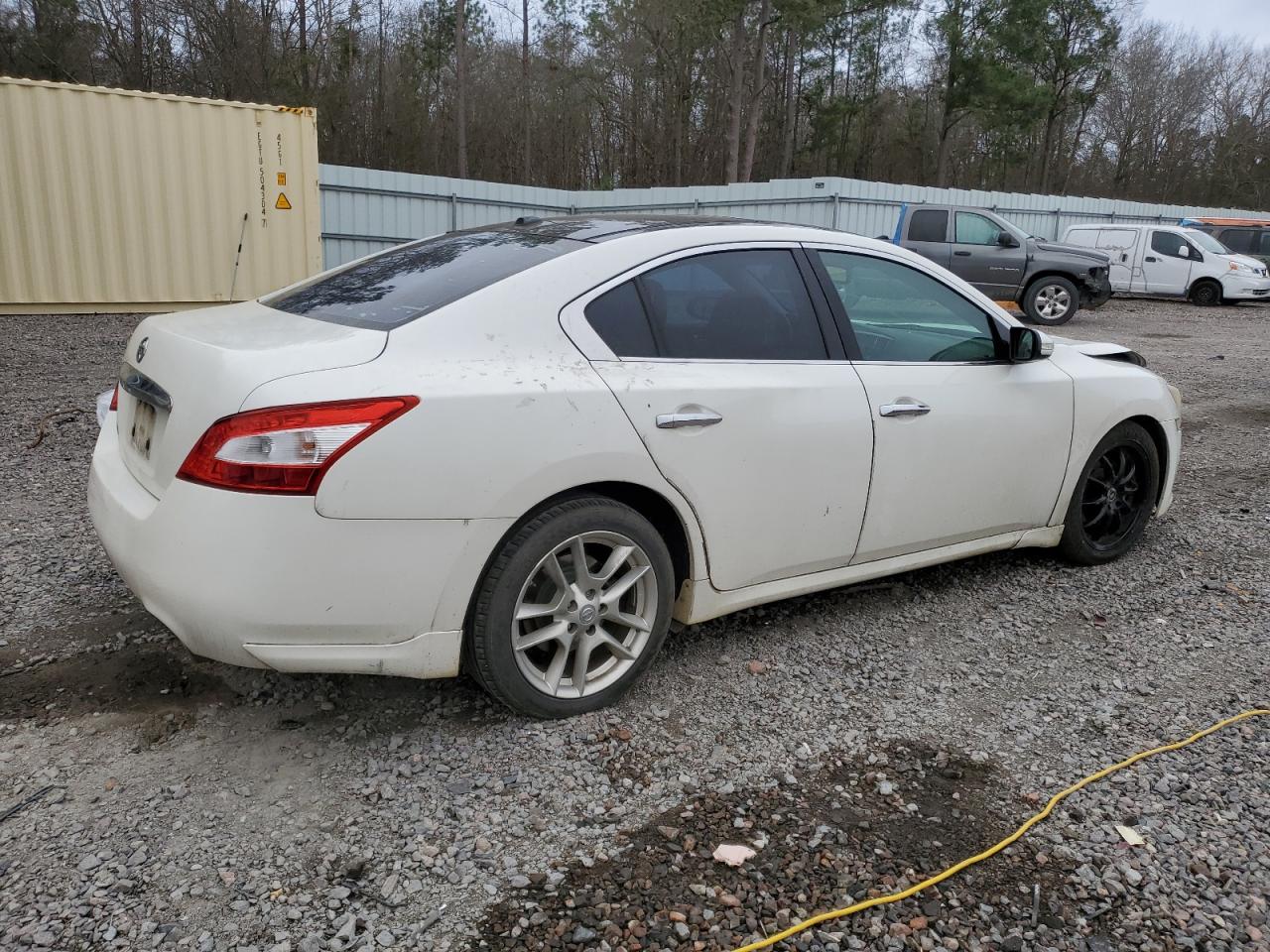 1N4AA5AP3BC835690 2011 Nissan Maxima S