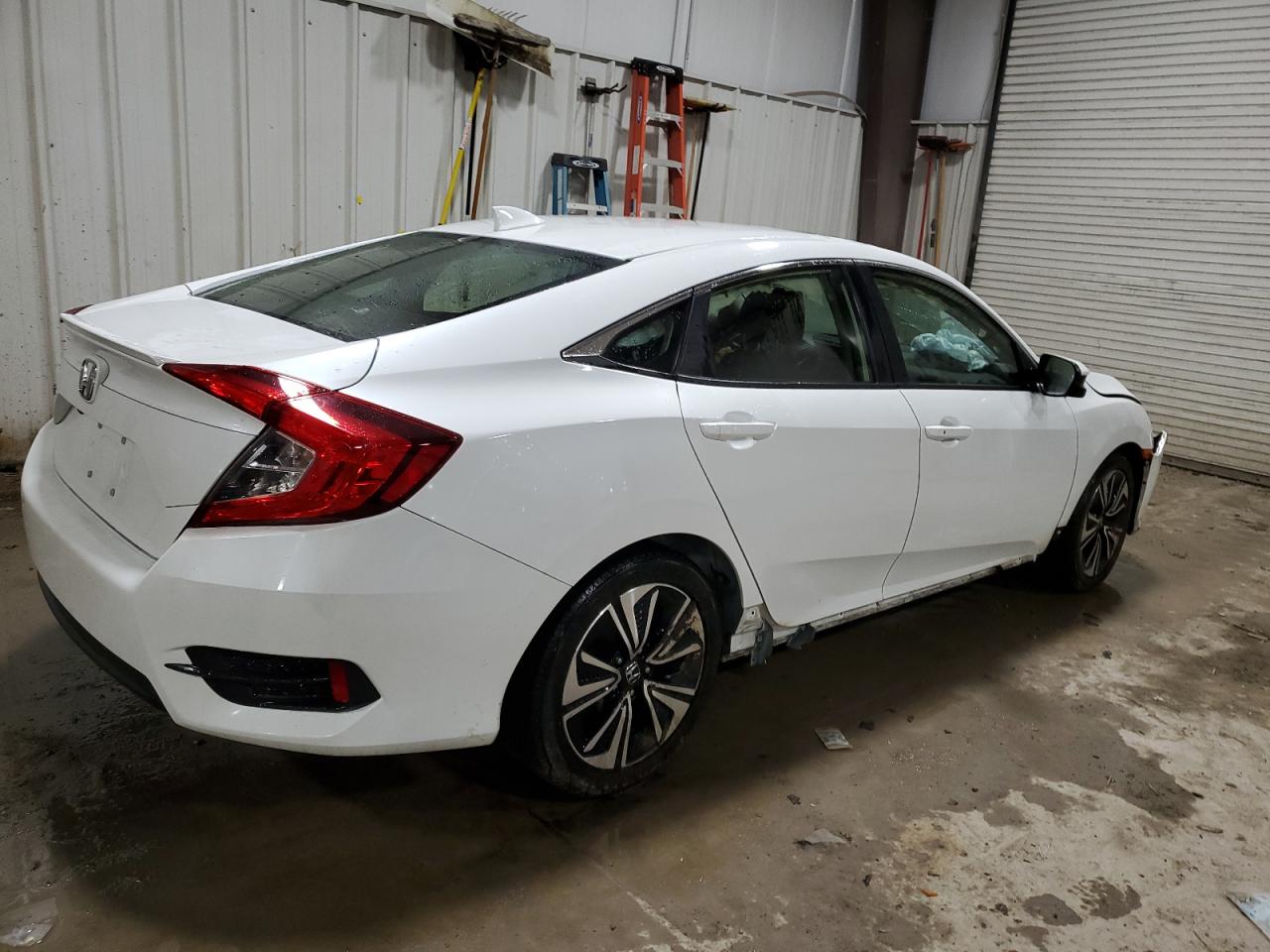 Lot #2979451604 2018 HONDA CIVIC EX