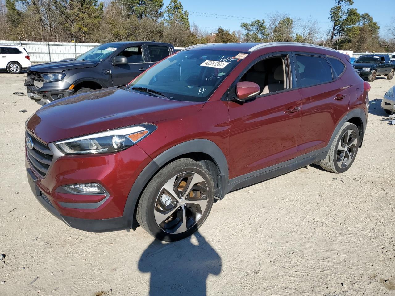 2016 Hyundai Tucson Limited vin: KM8J33A22GU112990