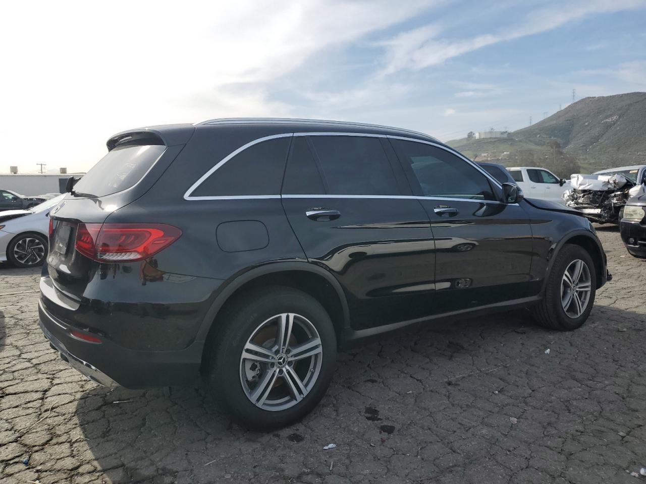 2020 Mercedes-Benz Glc 300 vin: W1N0G8DB2LF805563