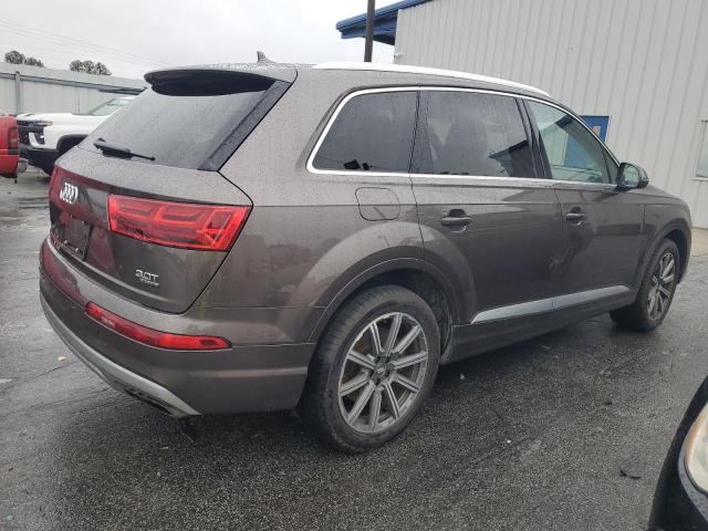 WA1LAAF75HD050962 2017 AUDI Q7, photo no. 3