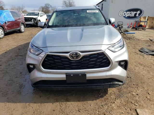 VIN 5TDGZRBH9MS559061 2021 Toyota Highlander, Xle no.5