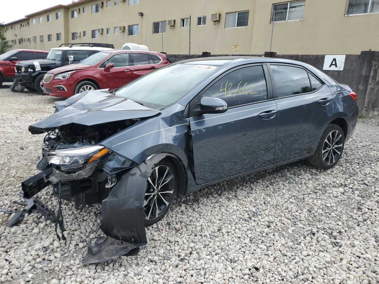 2T1BURHE1JC990942 2018 Toyota Corolla L