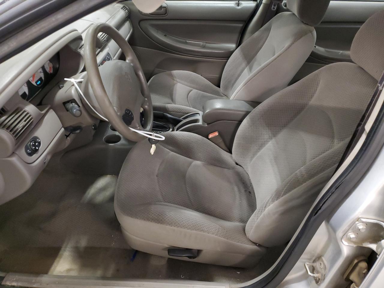 1B3EL46X44N195717 2004 Dodge Stratus Sxt