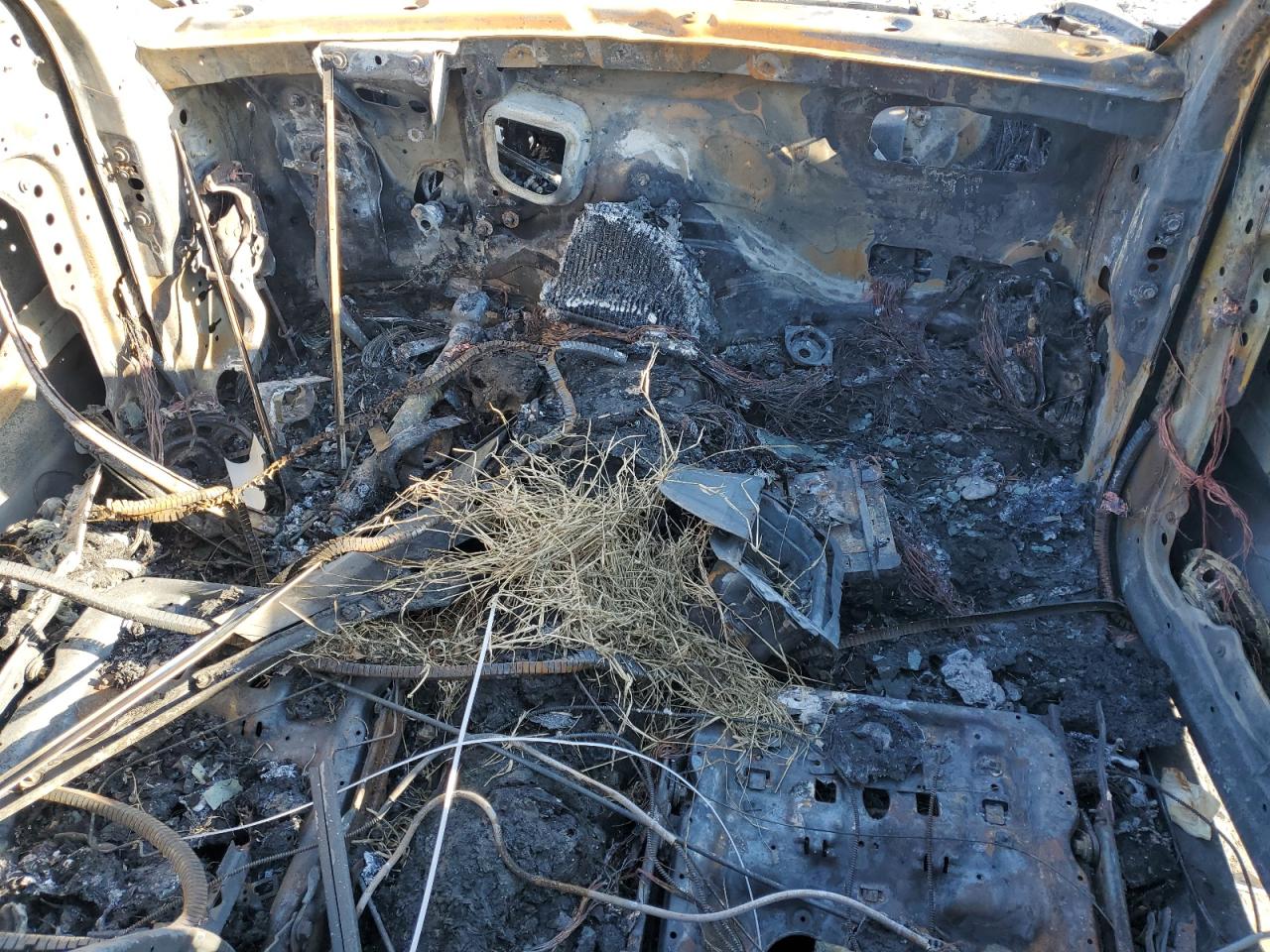 1C4RJFCG4CC343249 2012 Jeep Grand Cherokee Overland