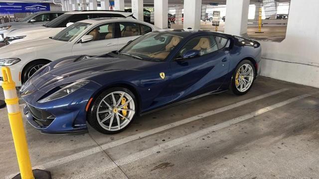 2018 Ferrari 812 Superfast VIN: ZFF83CLA8J0233238 Lot: 44381594