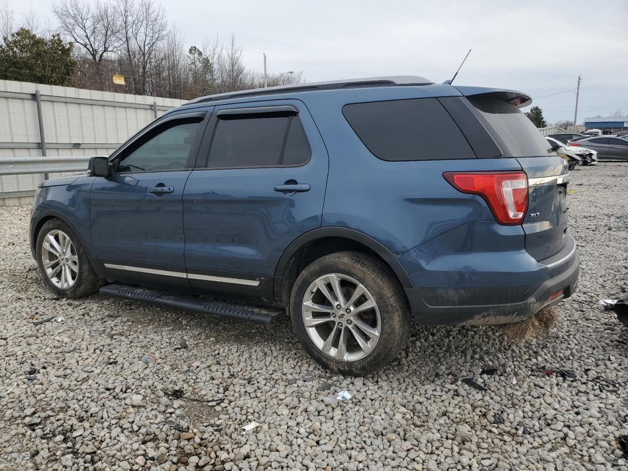 1FM5K7D8XJGA23699 2018 Ford Explorer Xlt