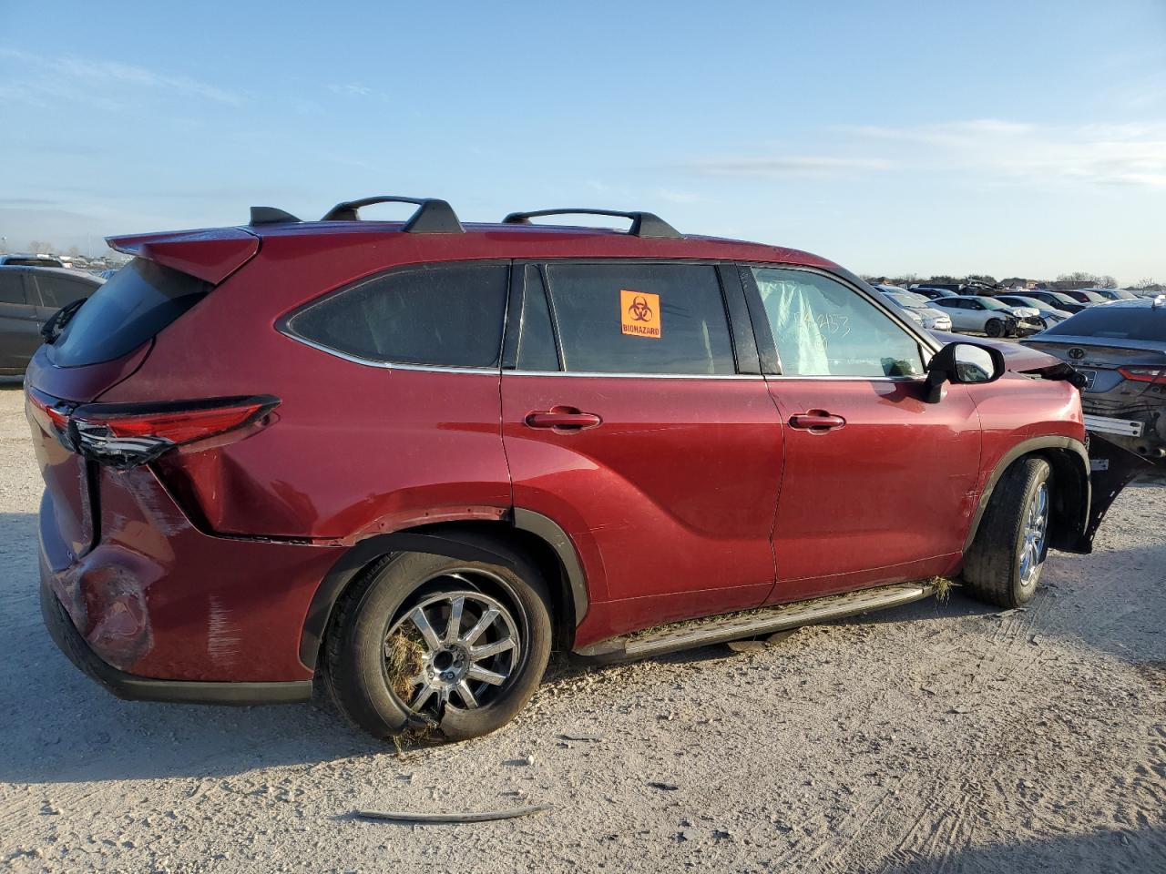 5TDZZRAH1NS542153 TOYOTA HIGHLANDER 2022