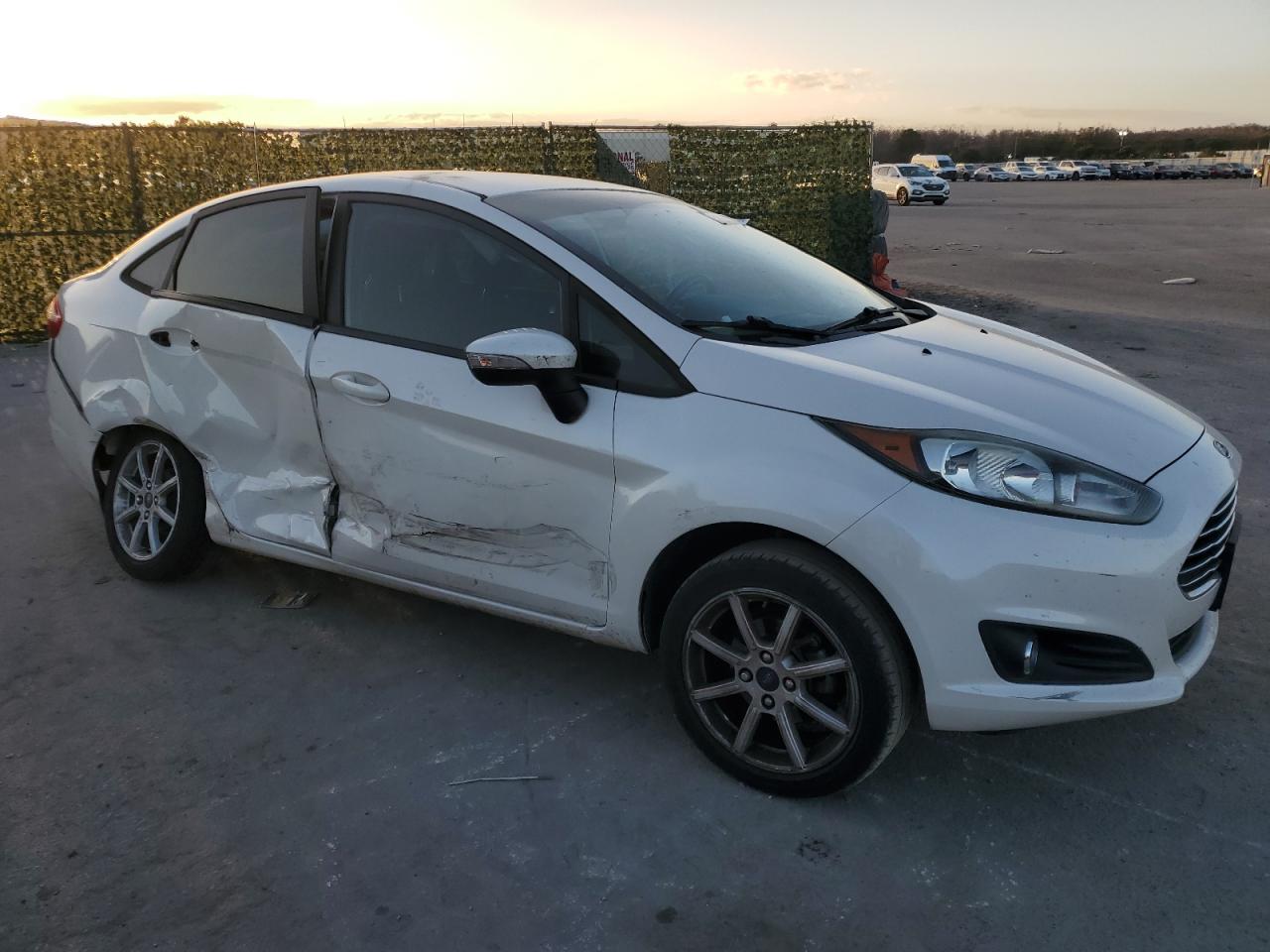 3FADP4BJ1GM118789 2016 Ford Fiesta Se