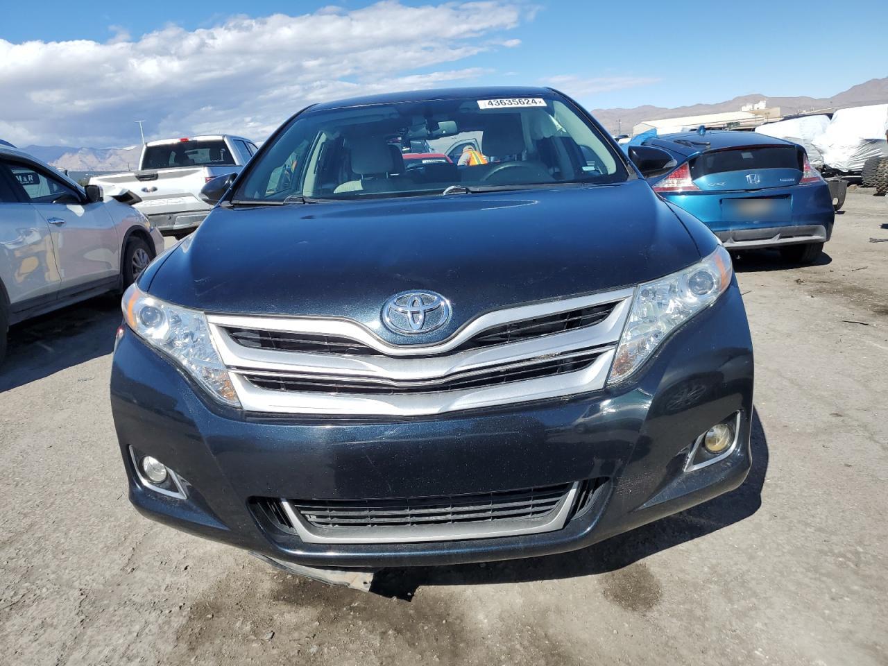 4T3BA3BB8FU065348 2015 Toyota Venza Le
