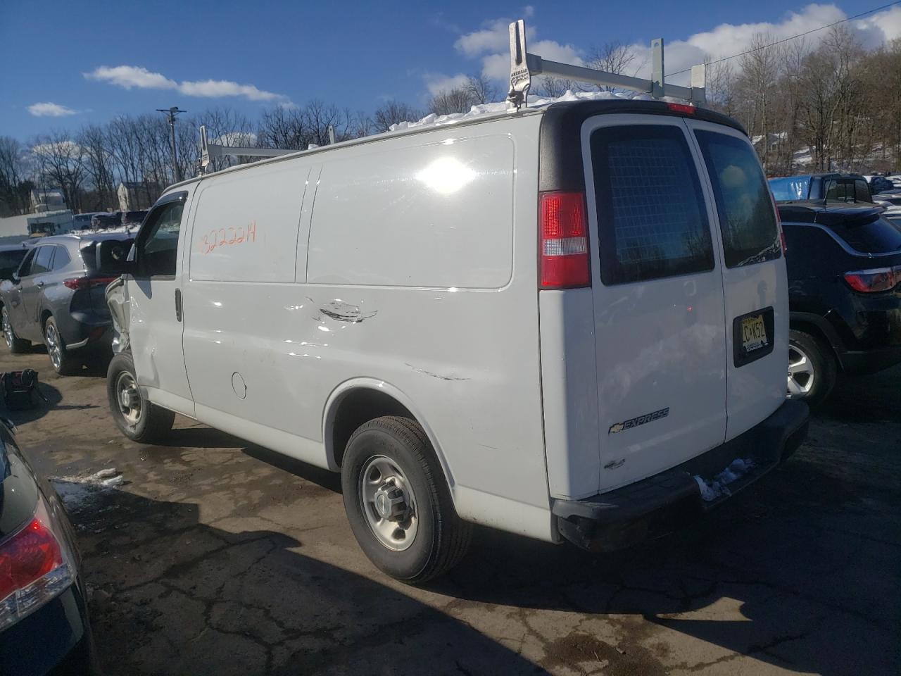 1GCWGAFF7H1150474 2017 Chevrolet Express G2500