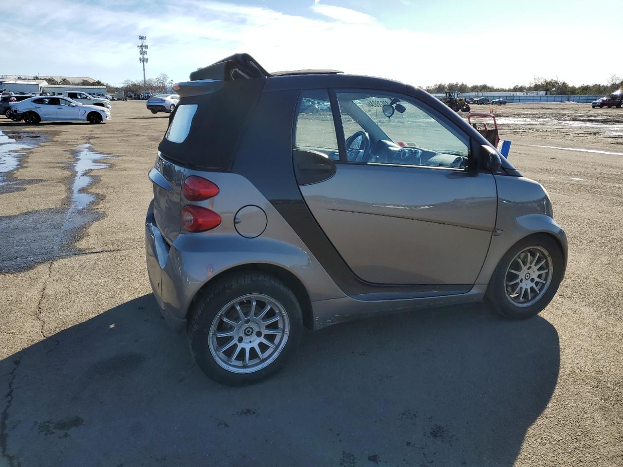 2012 Smart Fortwo Passion vin: WMEEK3BA5CK539084