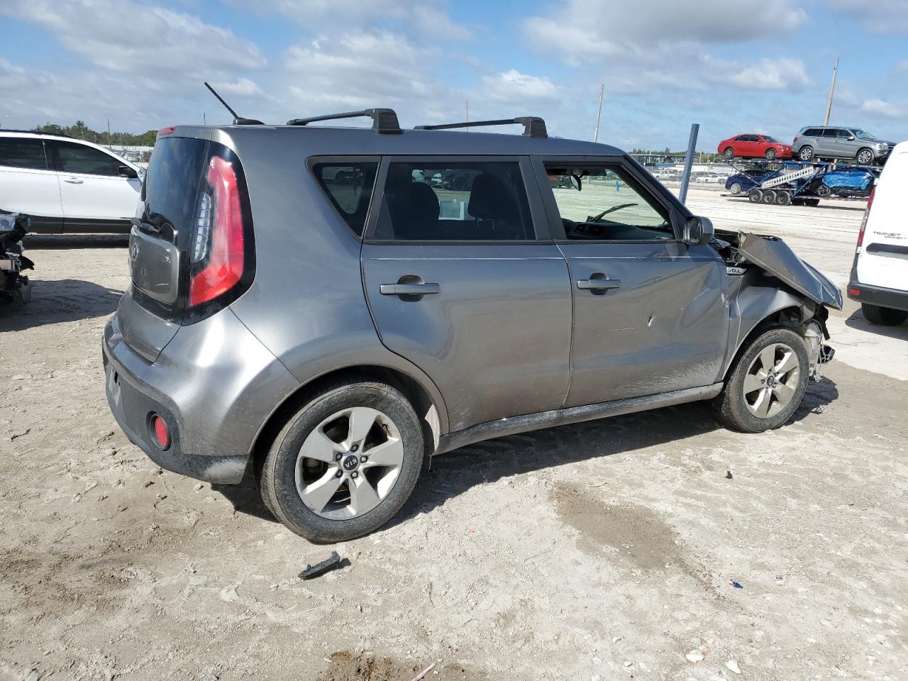 KNDJN2A2XH7485459 2017 Kia Soul