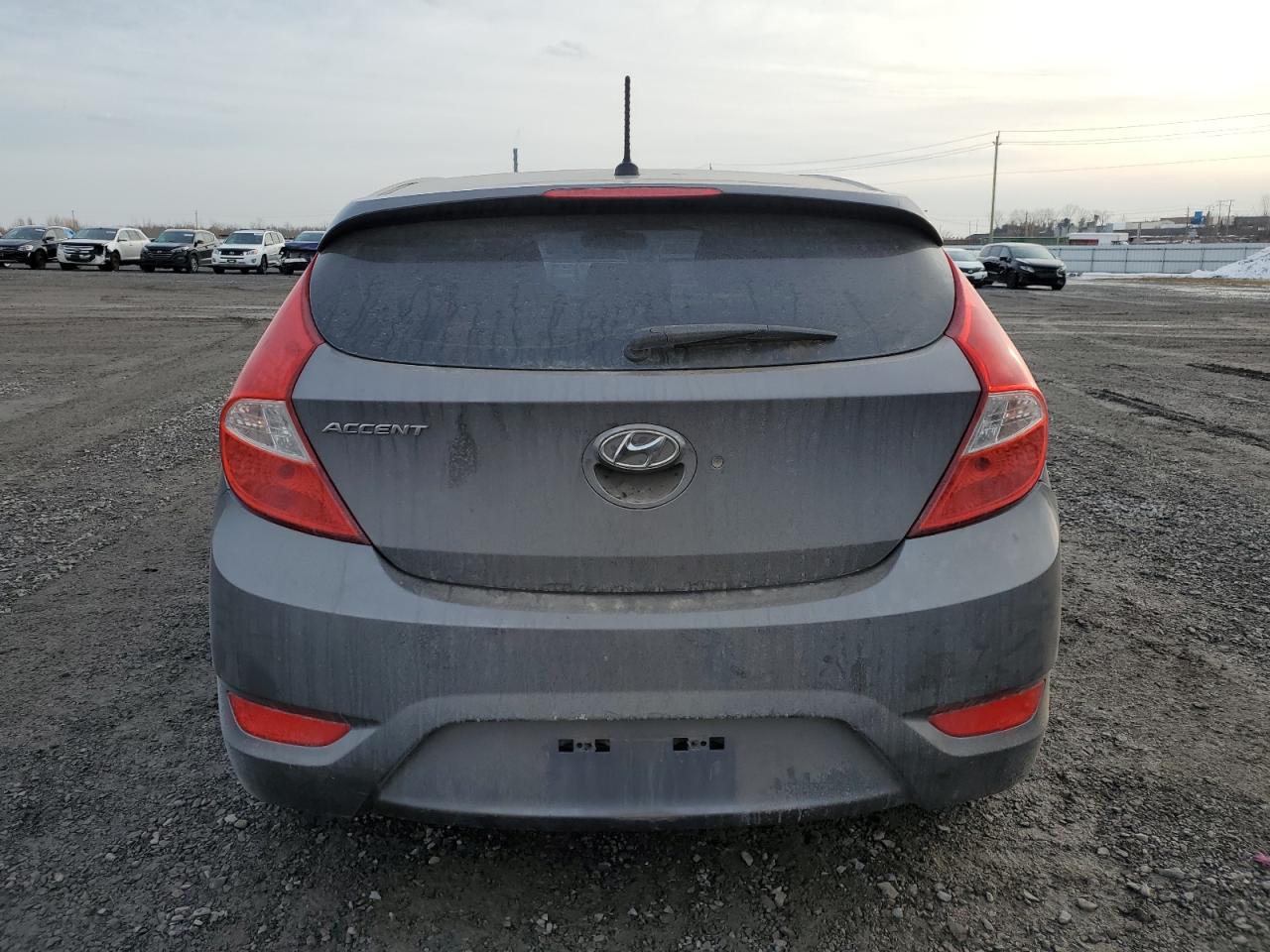 2014 Hyundai Accent Gls vin: KMHCT5AE9EU141799