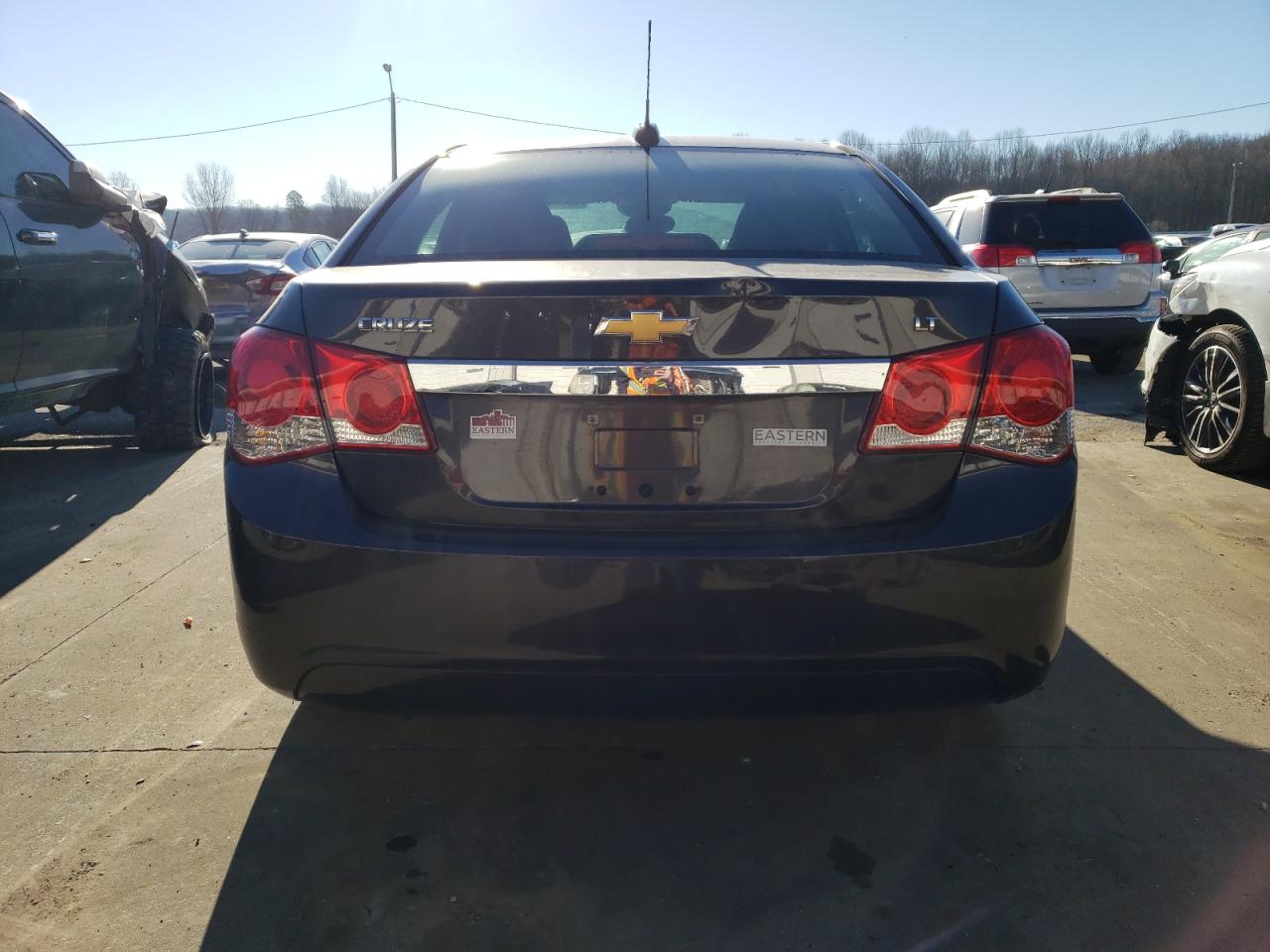 1G1PC5SBXF7105977 2015 Chevrolet Cruze Lt