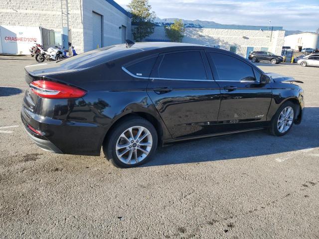 VIN 3FA6P0LU4KR272175 2019 Ford Fusion, SE no.3