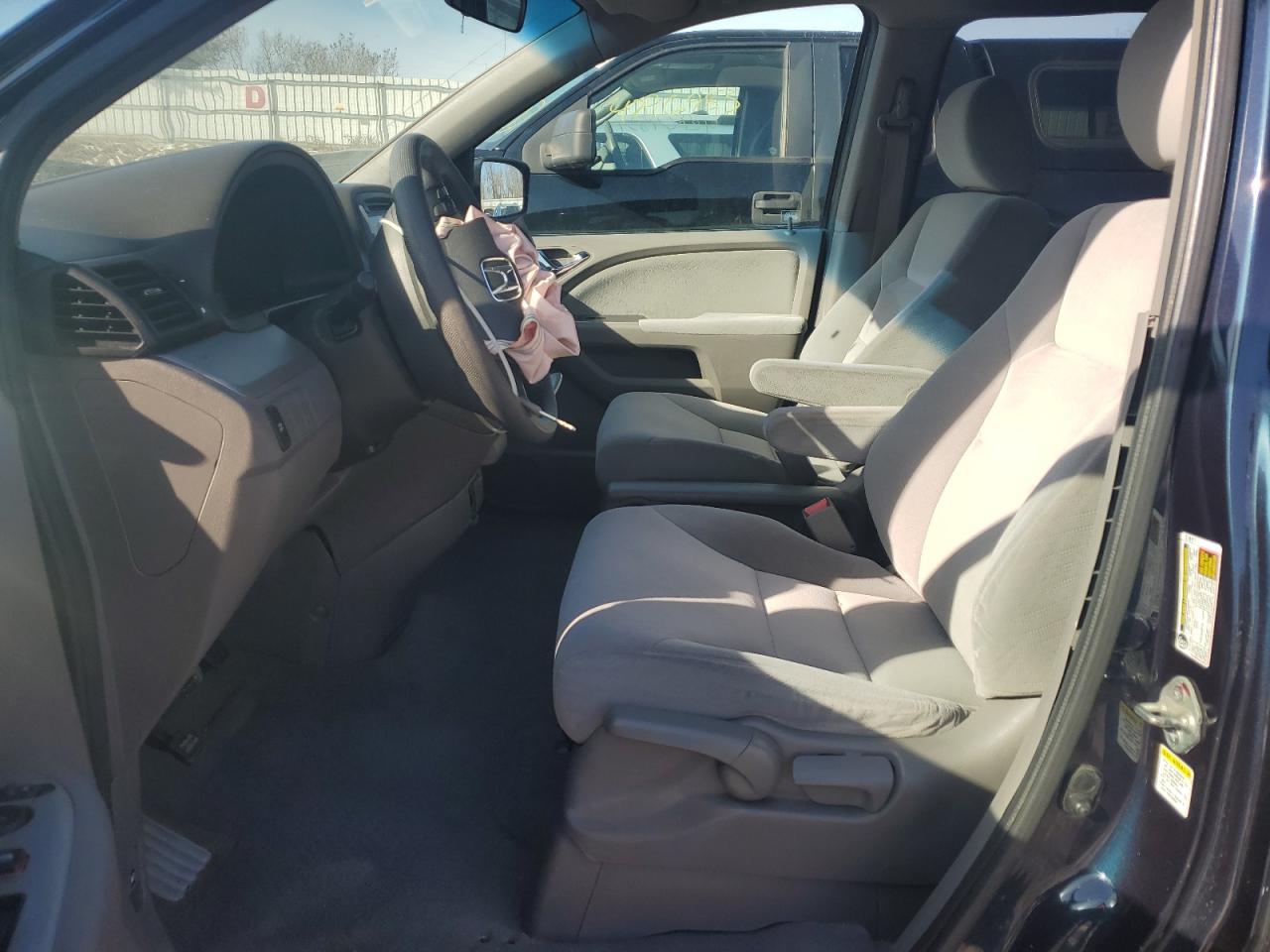 5FNRL3H29AB109212 2010 Honda Odyssey Lx