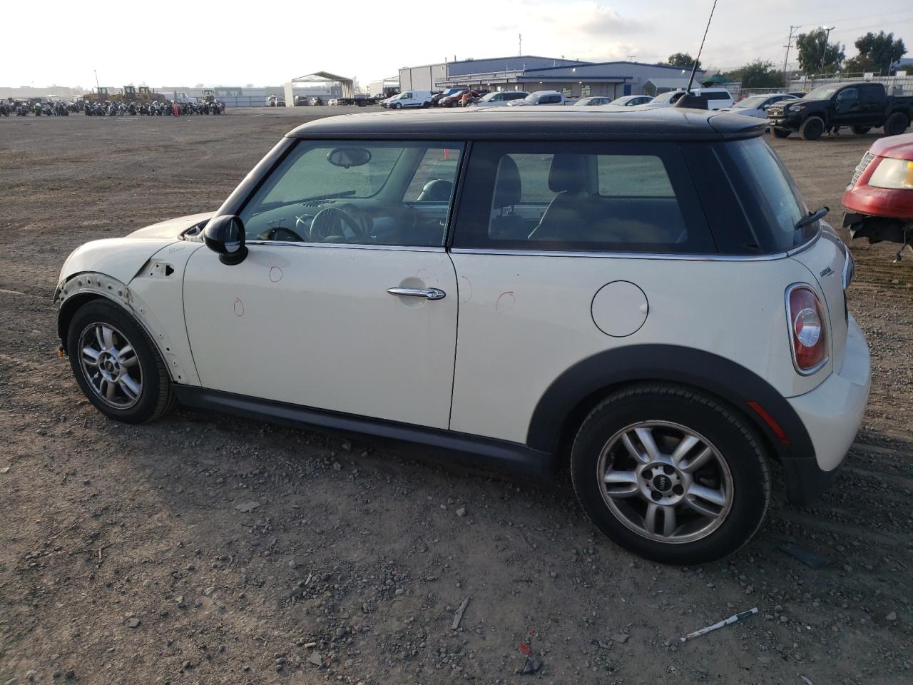 WMWSU3C58DT547024 2013 Mini Cooper