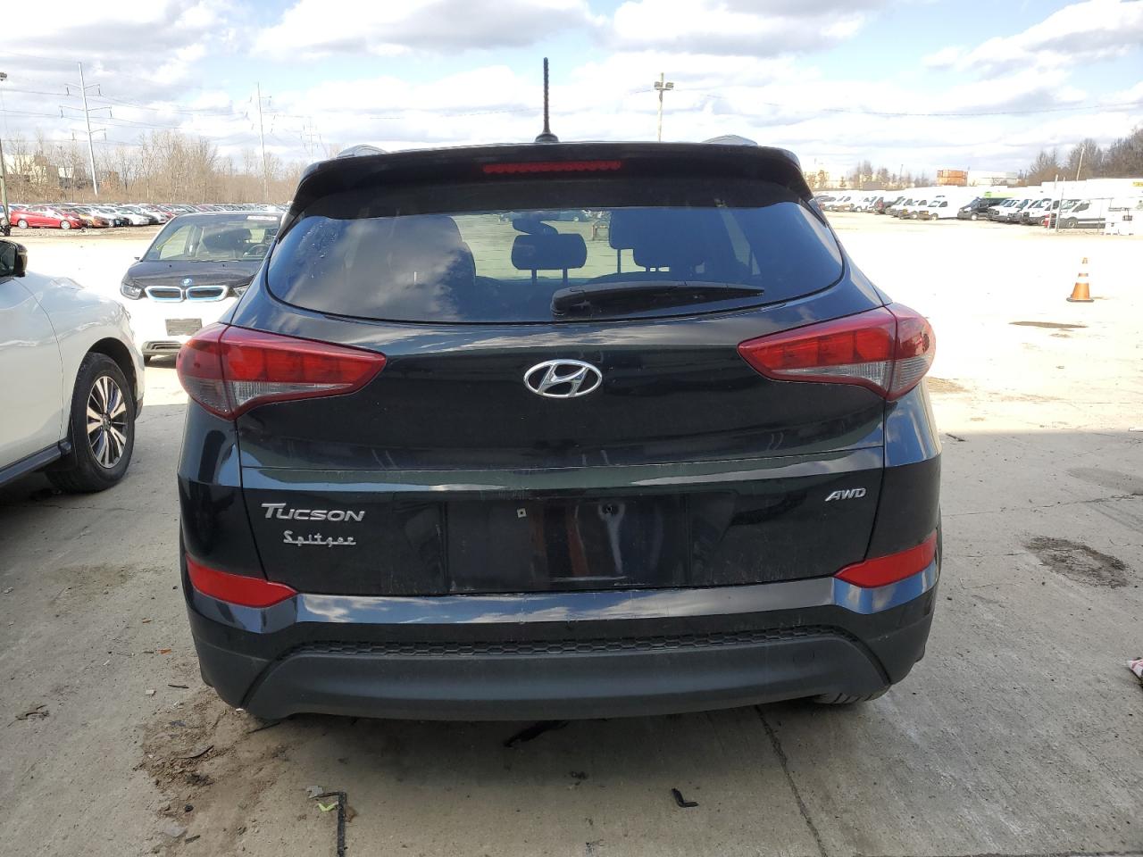 KM8J3CA41HU566280 2017 Hyundai Tucson Limited