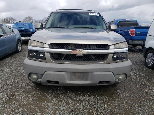 Lot #2452370833 2002 CHEVROLET AVALANCHE salvage car