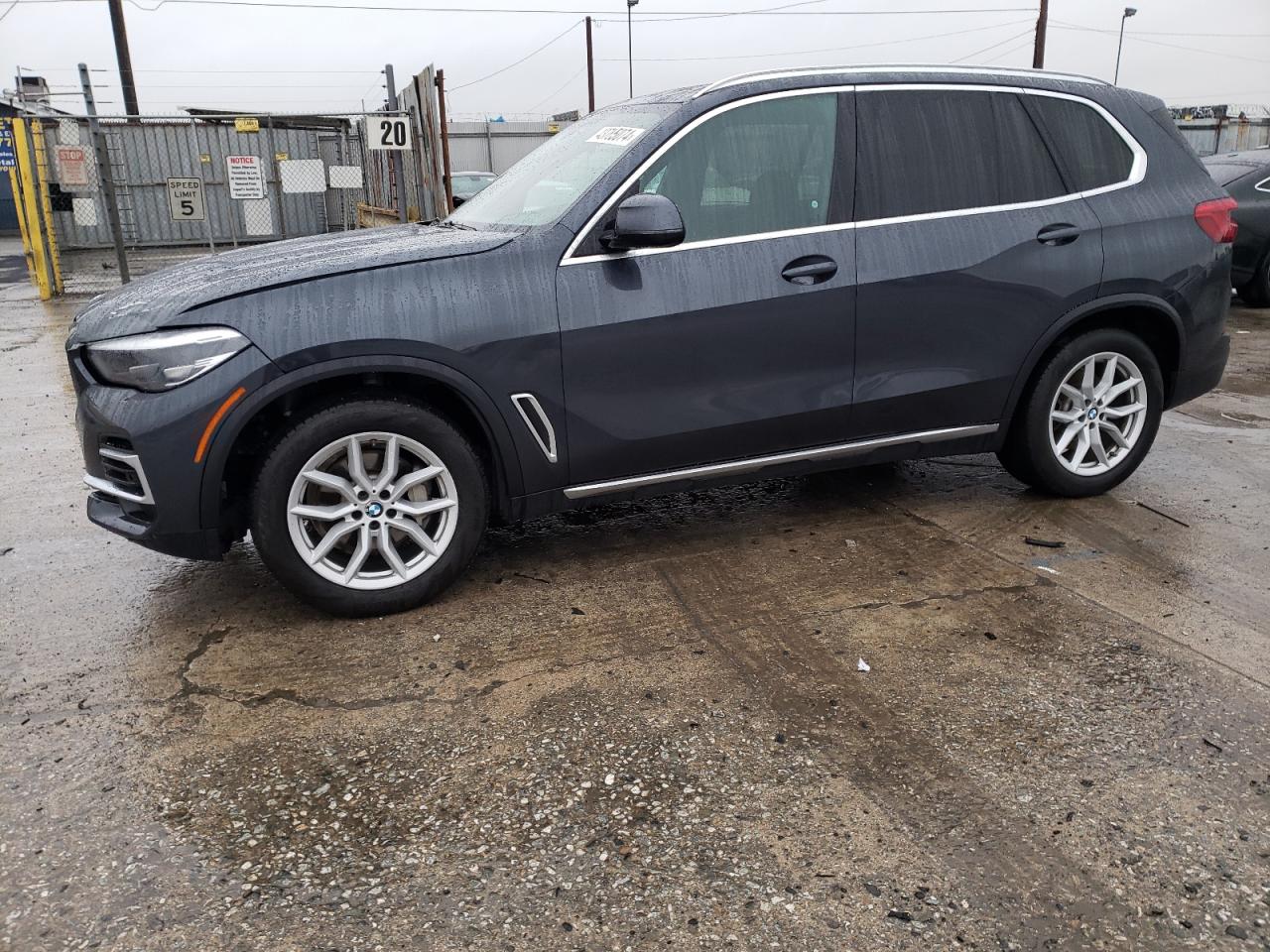 5UXCR4C09LLT18769 2020 BMW X5 Sdrive 40I