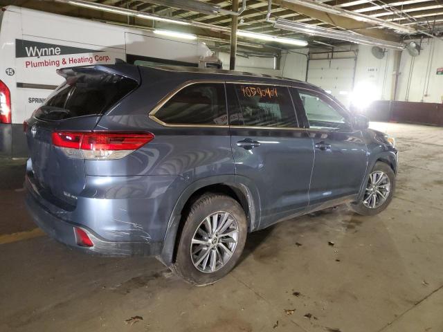 VIN 5TDJZRFH9KS747219 2019 Toyota Highlander, SE no.3