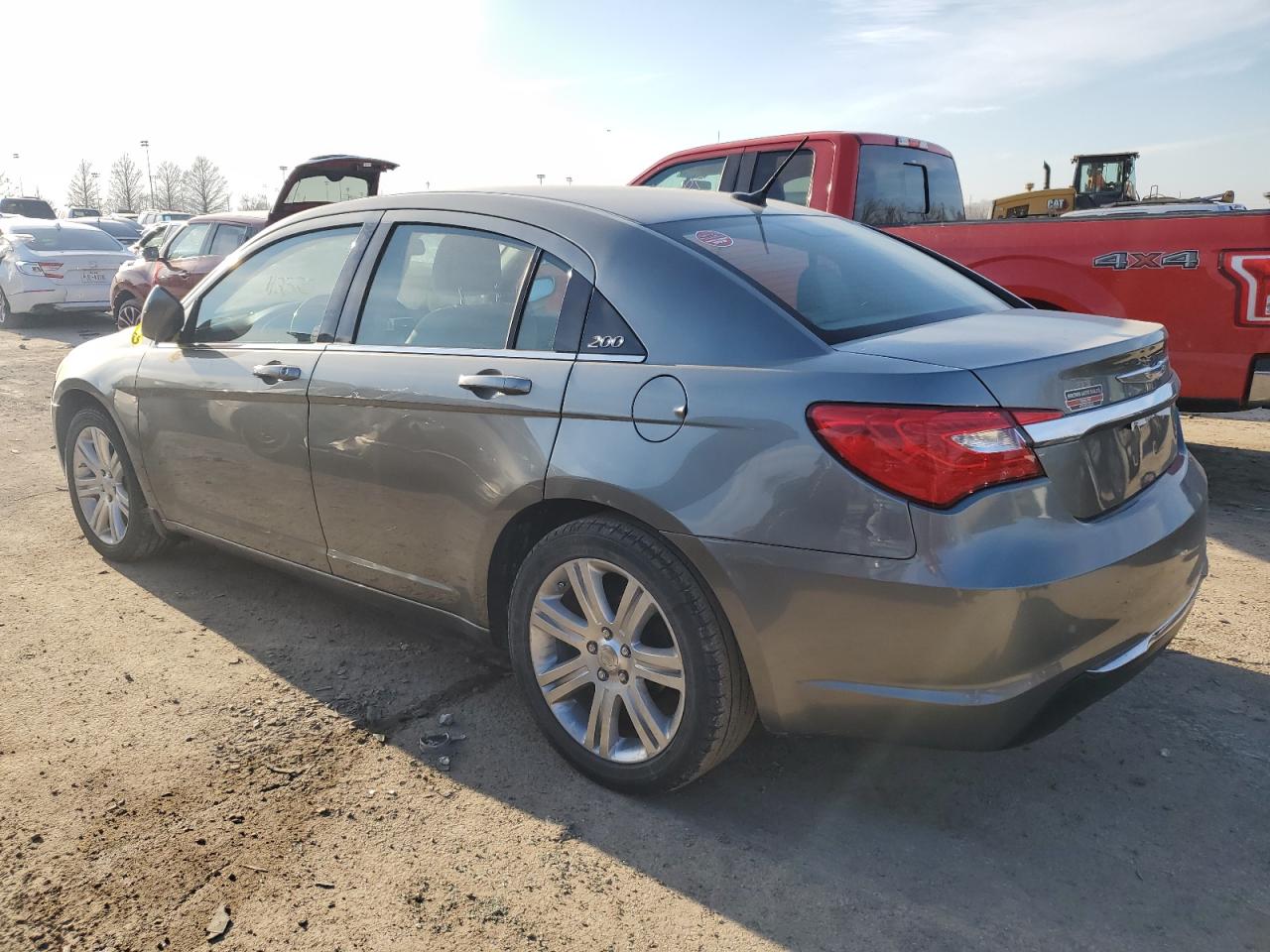 2013 Chrysler 200 Touring vin: 1C3CCBBB4DN654592