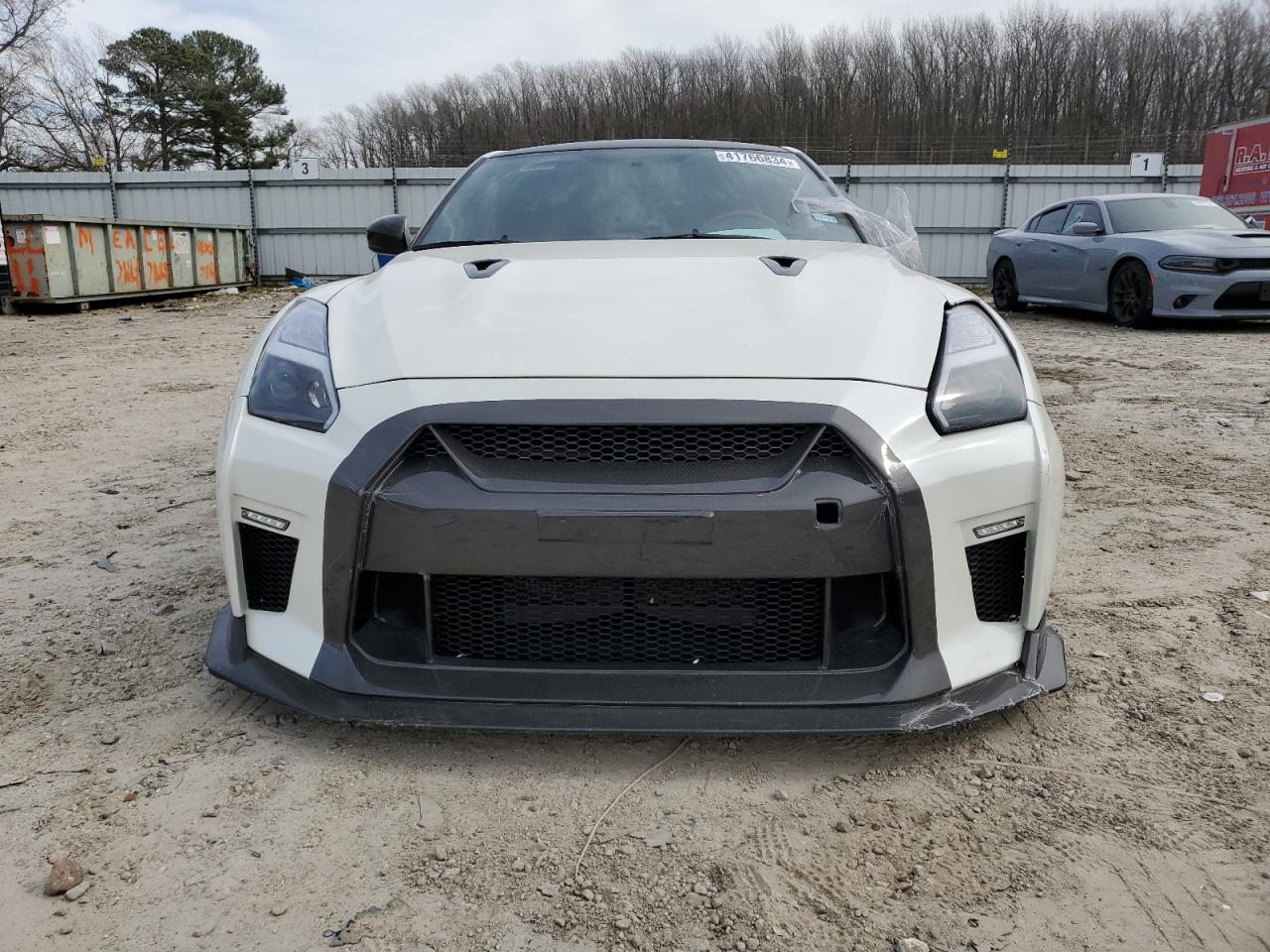 JN1AR5EFXEM270425 2014 Nissan Gt-R Premium