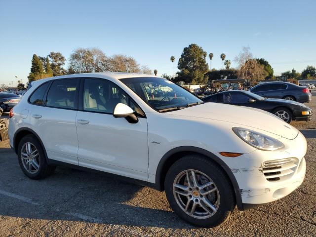 WP1AF2A27DLA22272 2013 PORSCHE CAYENNE-3