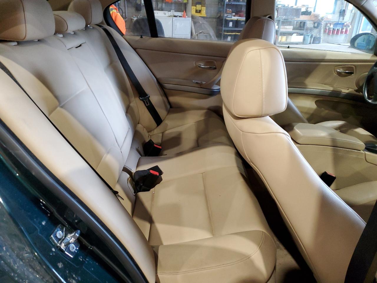 WBAVC93548K038689 2008 BMW 328 Xi