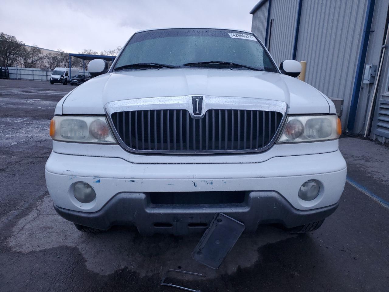 5lmfu28ax1lj05922 5LMFU28AX1LJ05922 2001 Lincoln Navigator