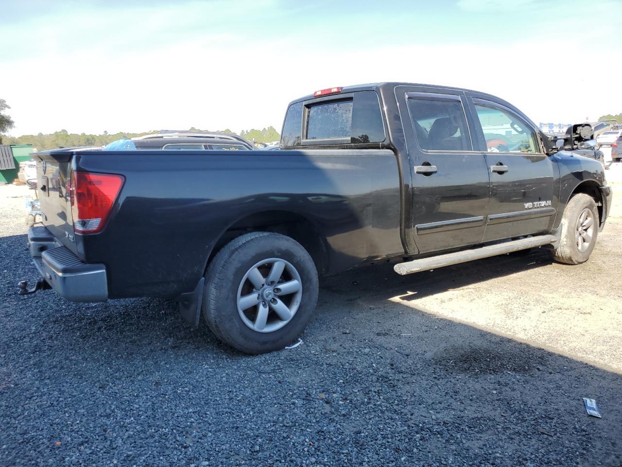 1N6AA0FC1DN307167 2013 Nissan Titan Sv