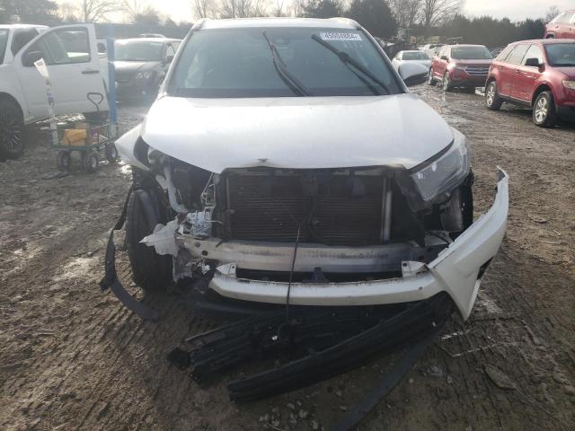 VIN 5TDKZRFH4KS301306 2019 Toyota Highlander, SE no.12